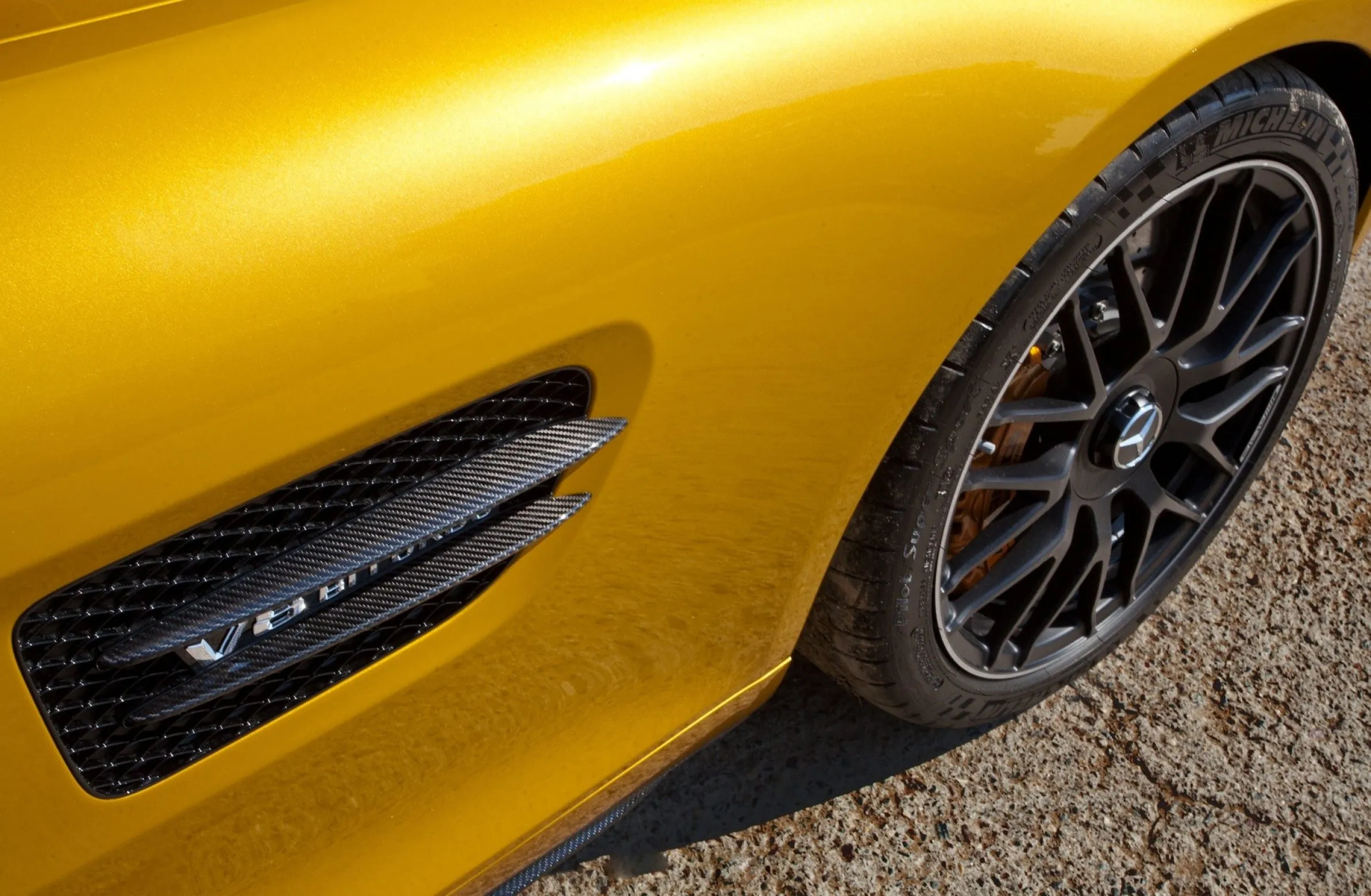 Check our price and buy Carbon Fiber Body kit set for Mercedes AMG GT Coupe!