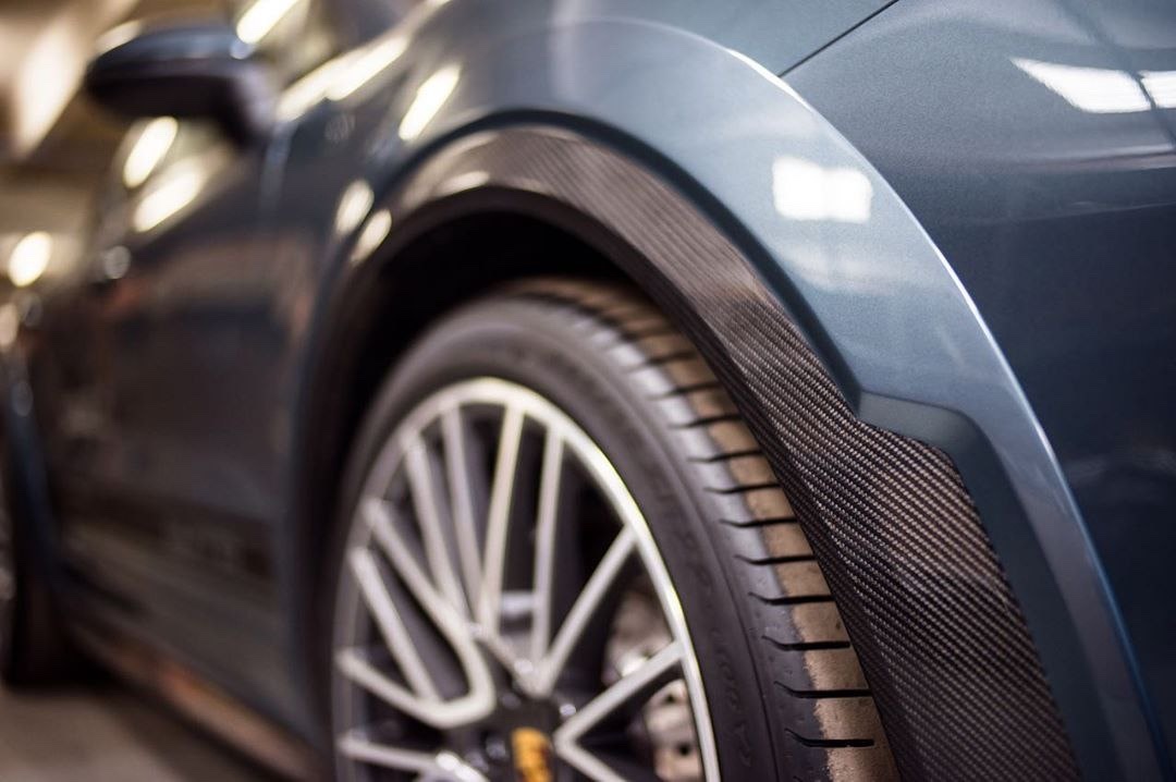 Widebody carbon kit set for Porsche Cayenne Coupe