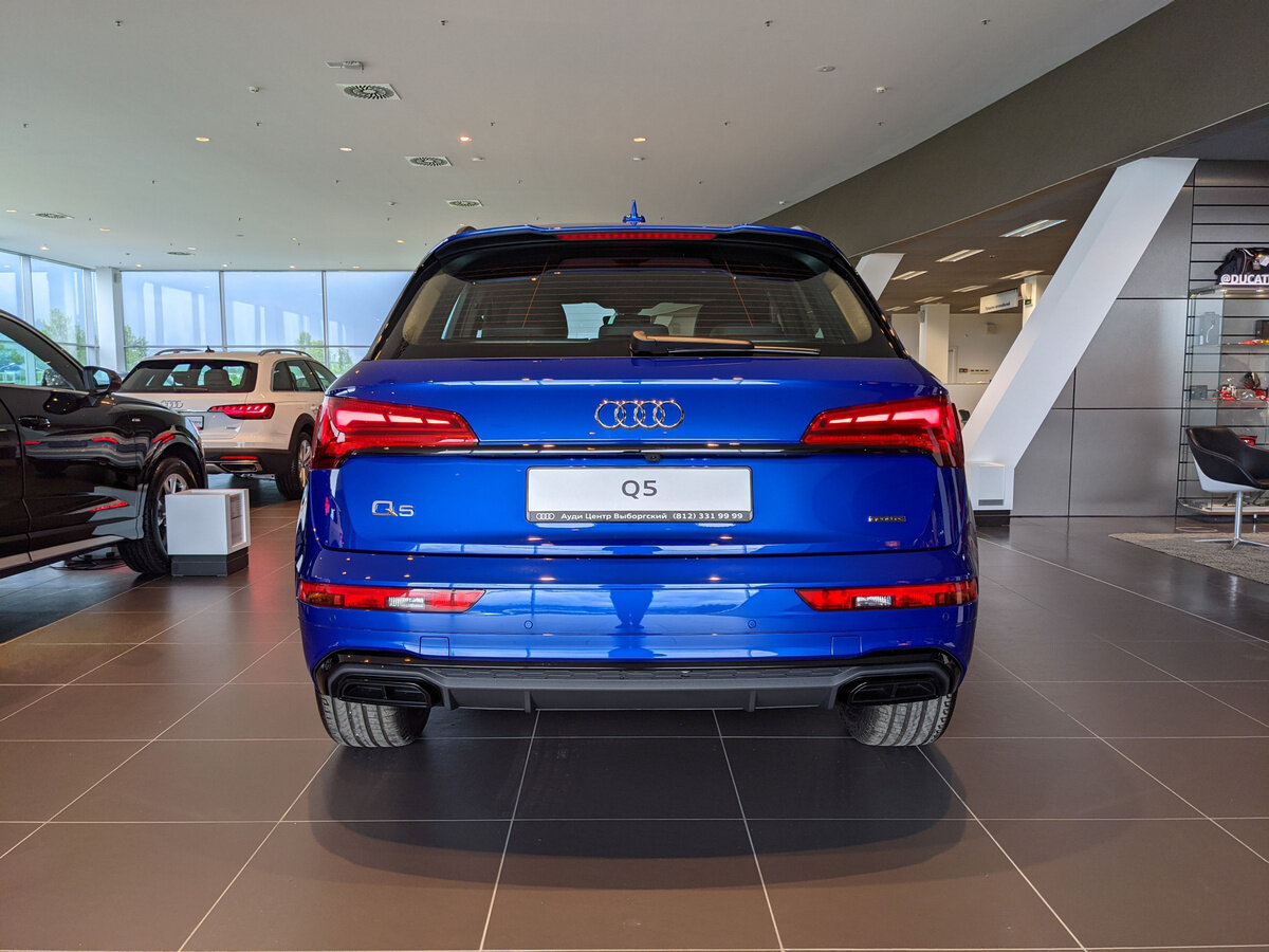Check price and buy New Audi Q5 45 TFSI (FY) Restyling For Sale