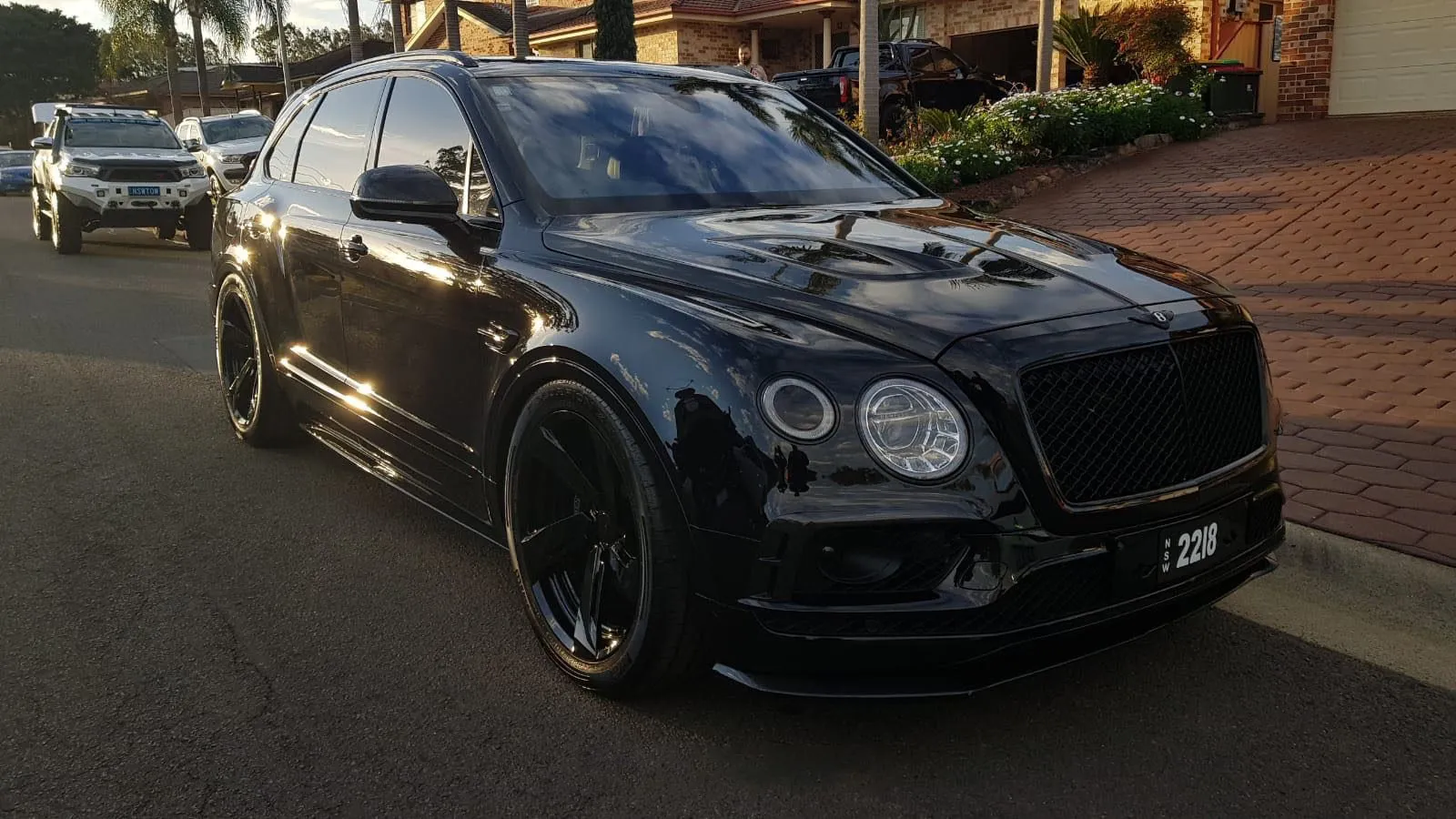 Check price and buy Carbon Fiber Body kit set for Bentley Bentayga