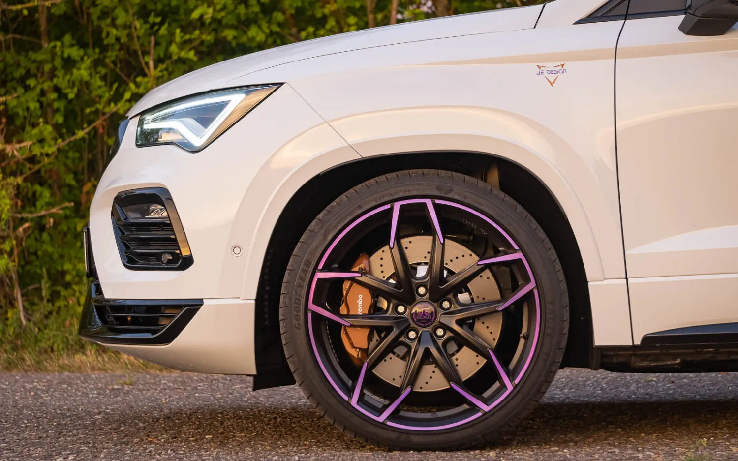 Check our price and buy JE Design body kit for Cupra Ateca 5FP facelift