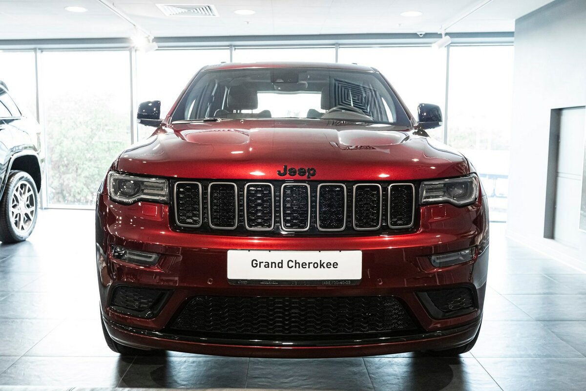 Check price and buy New Jeep Grand Cherokee (WK2) Restyling For Sale