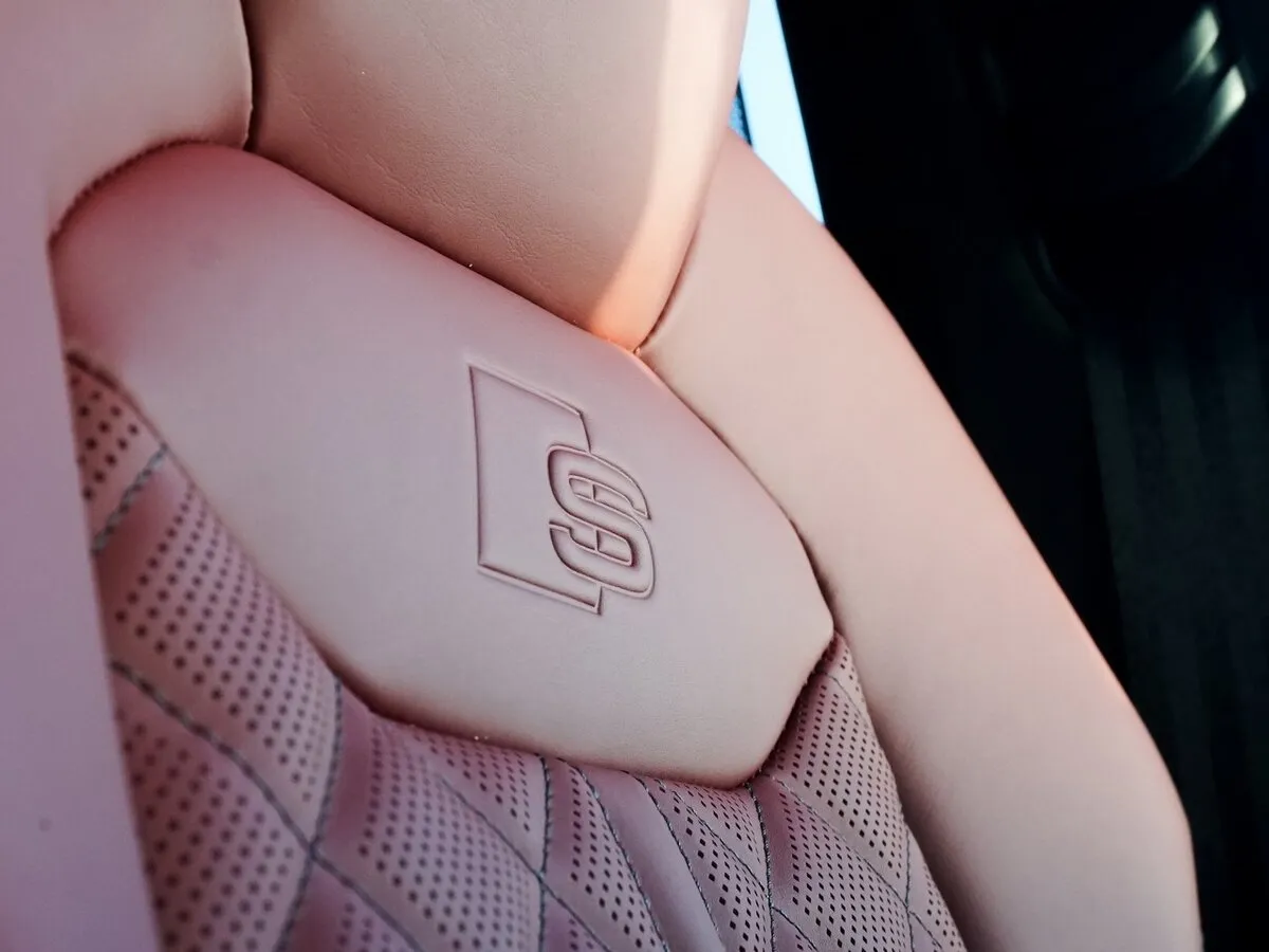 Buy New Audi SQ8 (4M)
