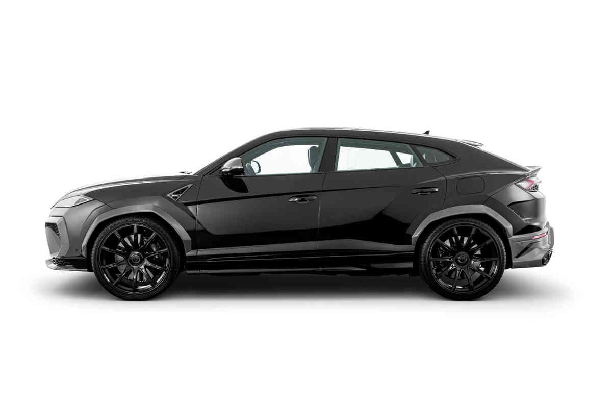 Brabus 900 Superblack Urus front