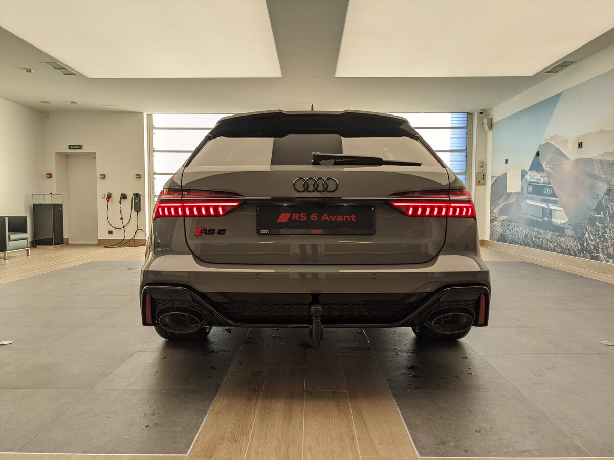Buy New Audi RS 6 (C8)