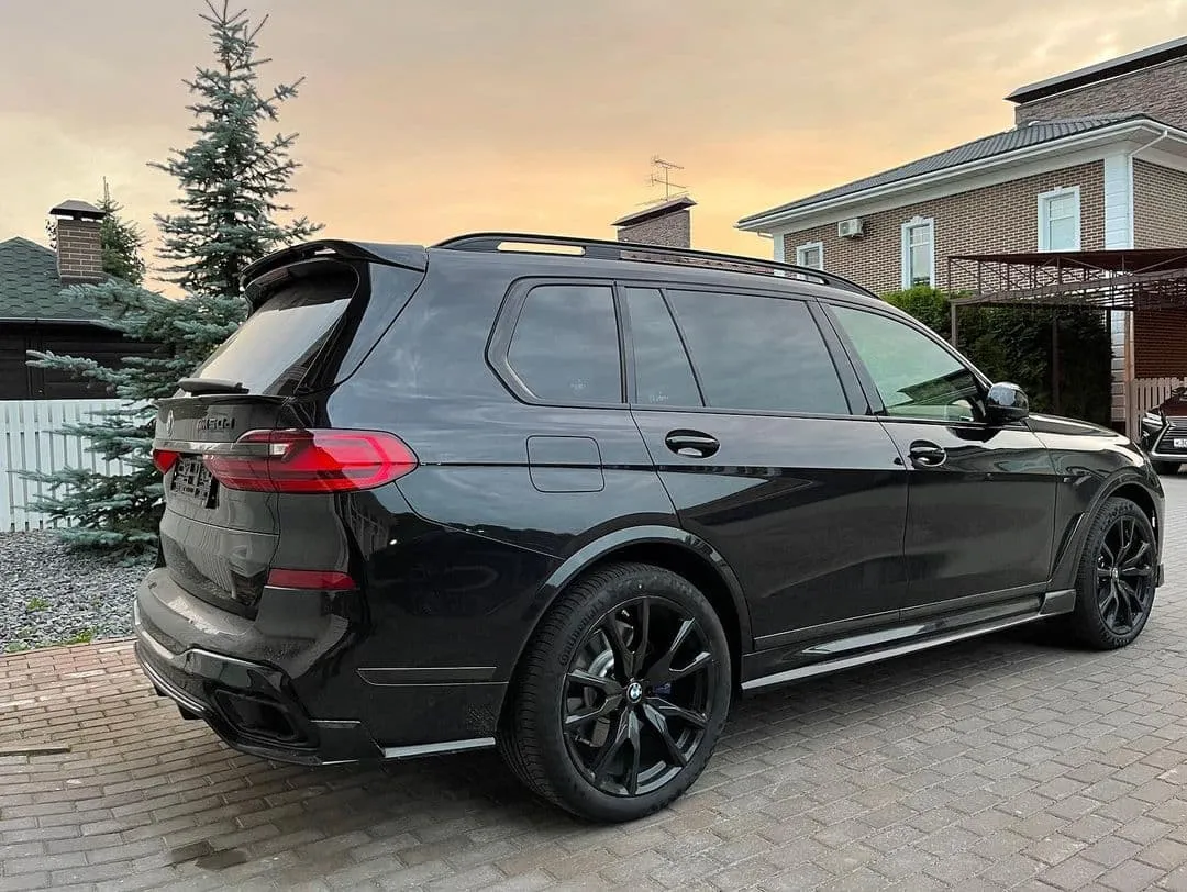 Check price and buy Ronin Body it for BMW X7 G07