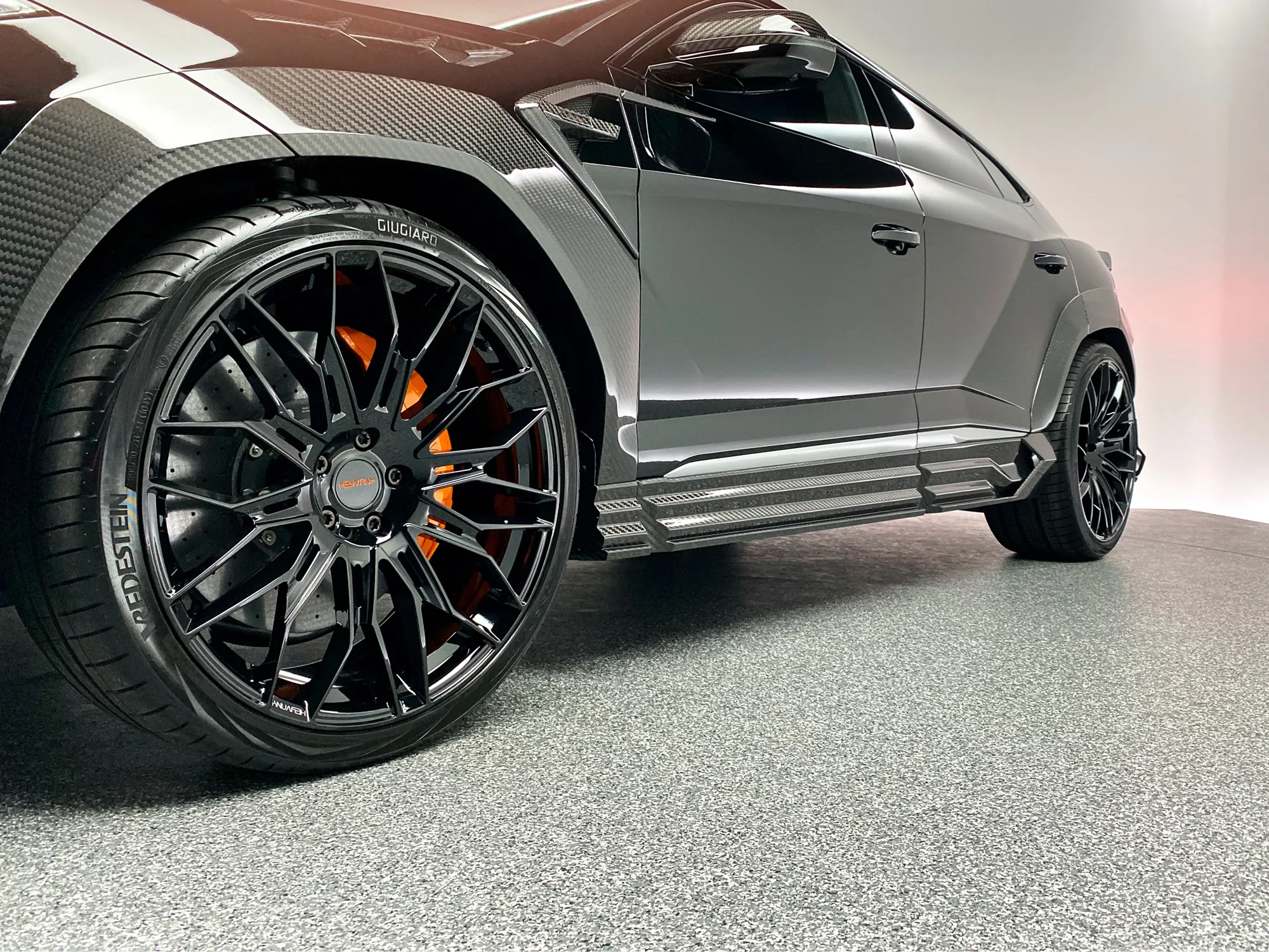 Check price and buy Keyvany Carbon Fiber Body kit set for Lamborghini Urus