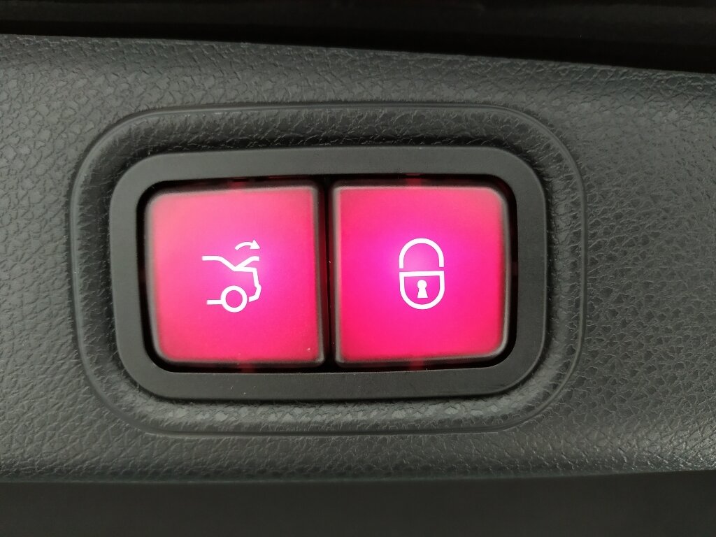 Check price and buy New Mercedes-Benz E-Class 300 d (W213, S213, C238) Restyling For Sale