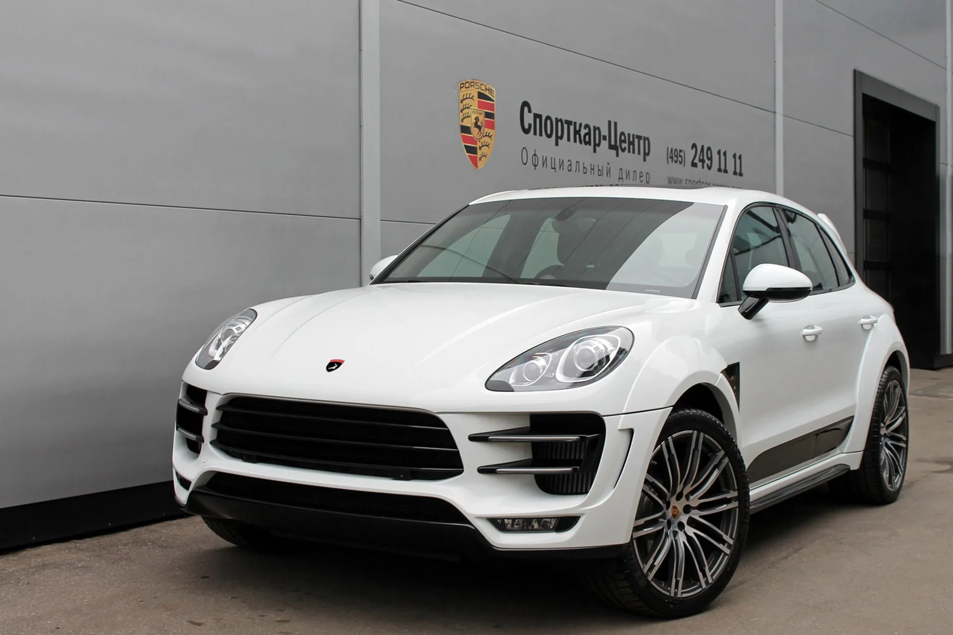 Check our price and buy Topcar Design body kit for Porsche Macan Ursa