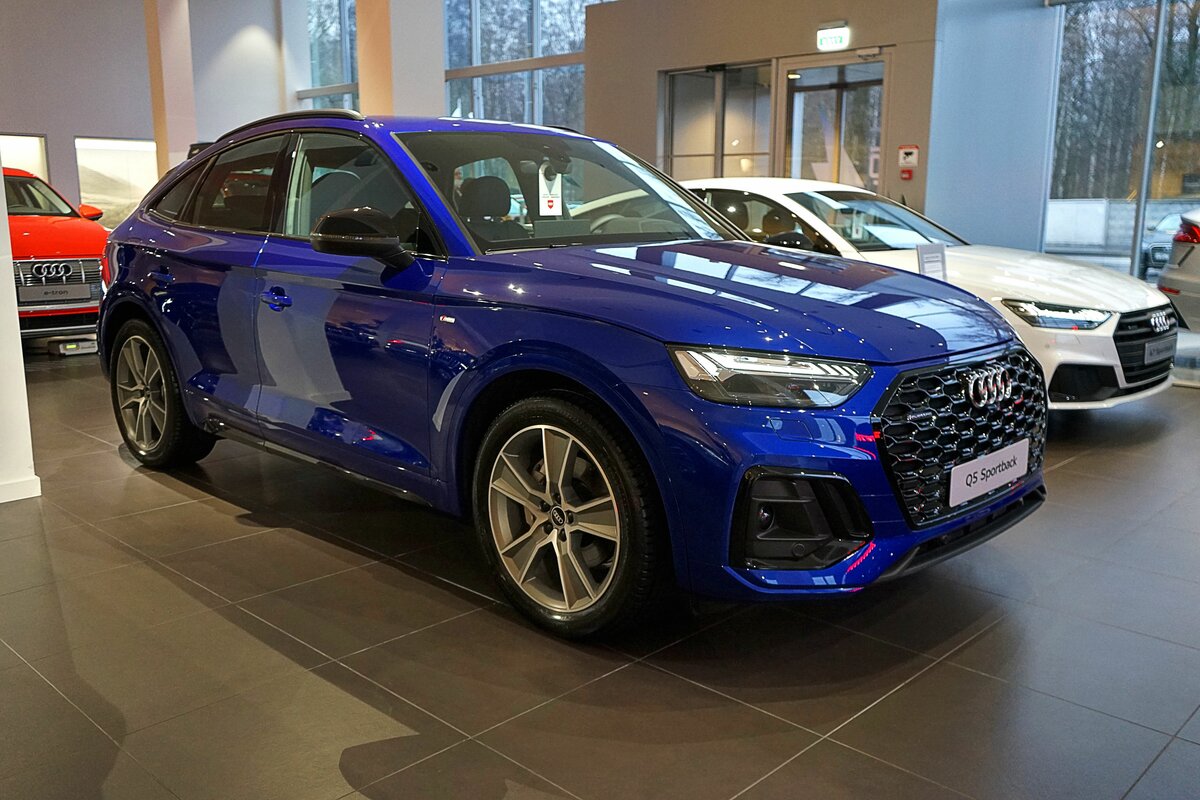 Check price and buy New Audi Q5 Sportback 45 TFSI (FY) For Sale