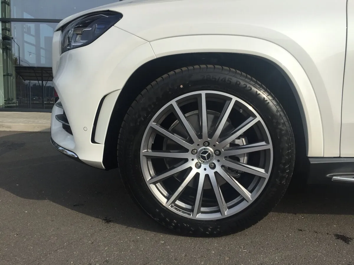Check price and buy New Mercedes-Benz GLS 400 d (X167) For Sale