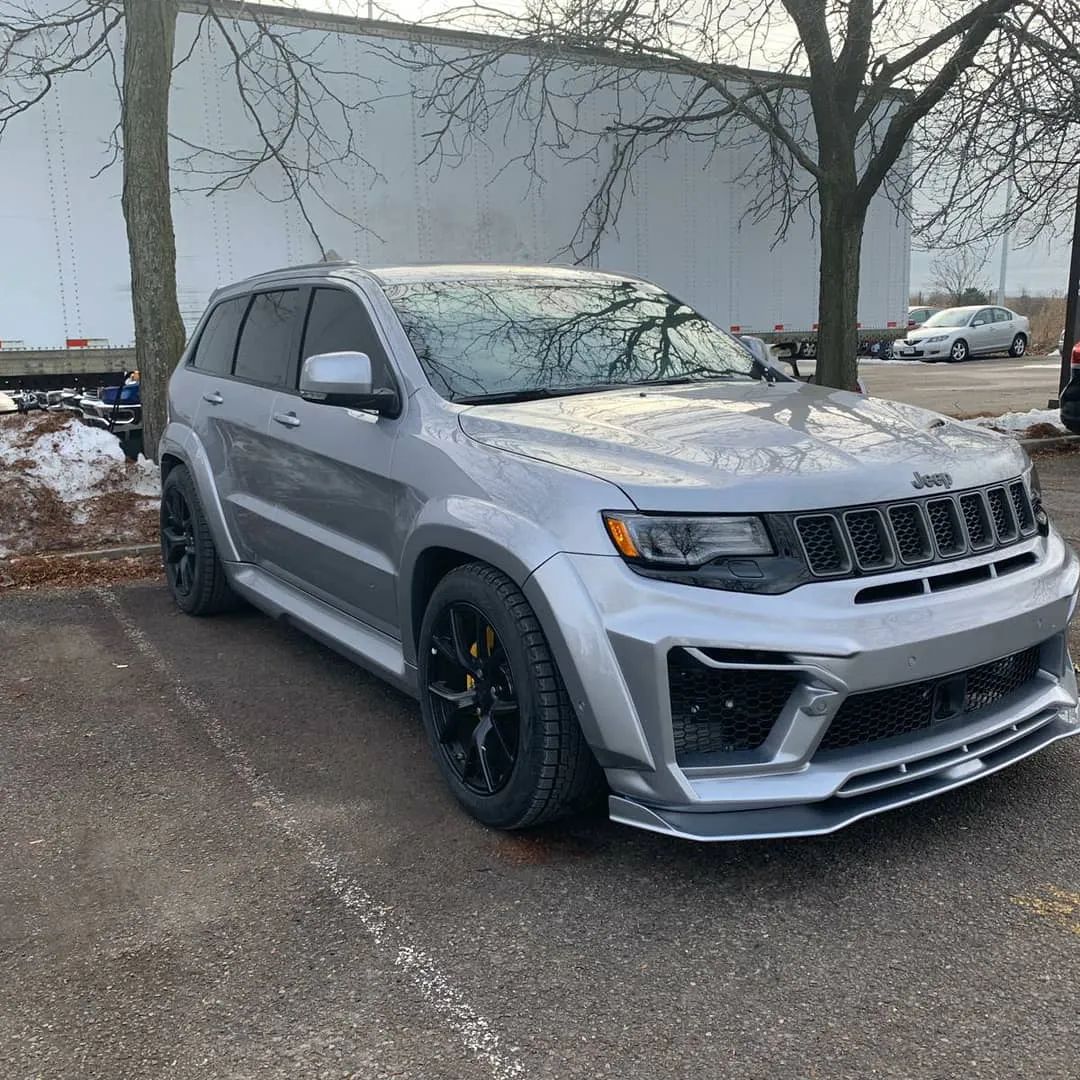 Check our price and buy a Renegade Design body kit for Jeep Grand Cherokee Trackhawk Tyrannos V3