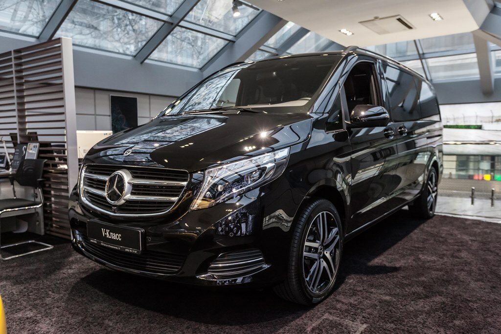 Check price and buy New Mercedes-Benz V-Class L 250 d Long For Sale