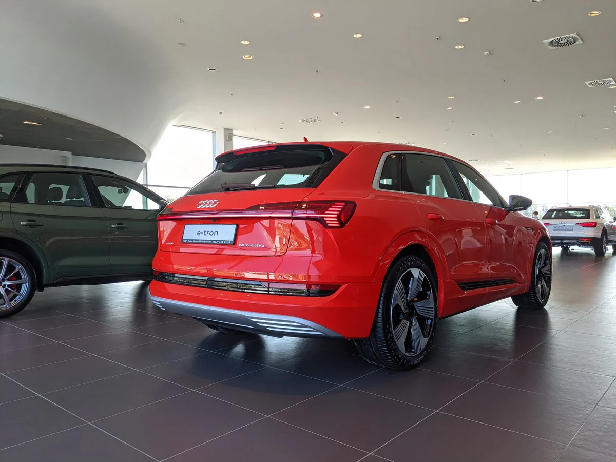 Buy New Audi e-Tron 55