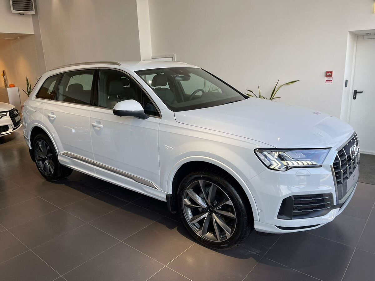 Check price and buy New Audi Q7 45 TDI (4M) Restyling For Sale