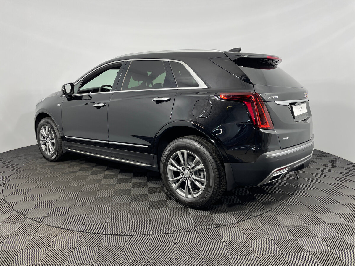 Check price and buy New Cadillac XT5 Restyling For Sale