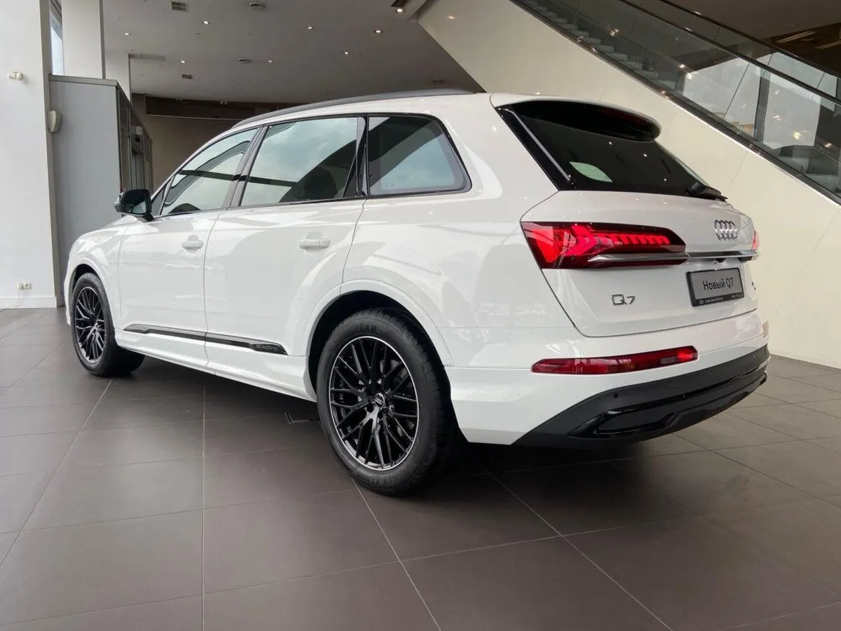 Check price and buy New Audi Q7 45 TDI (4M) Restyling For Sale