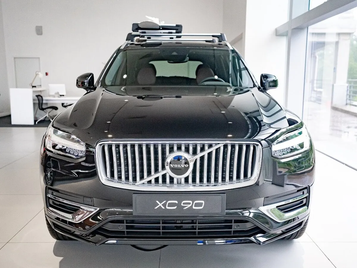 Check price and buy New Volvo XC90 Restyling For Sale