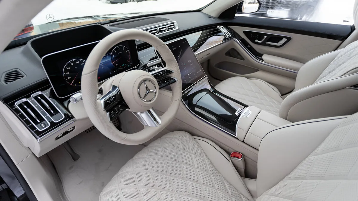 Check price and buy New Mercedes-Benz S-Class 580 Long 4MATIC (W223) For Sale