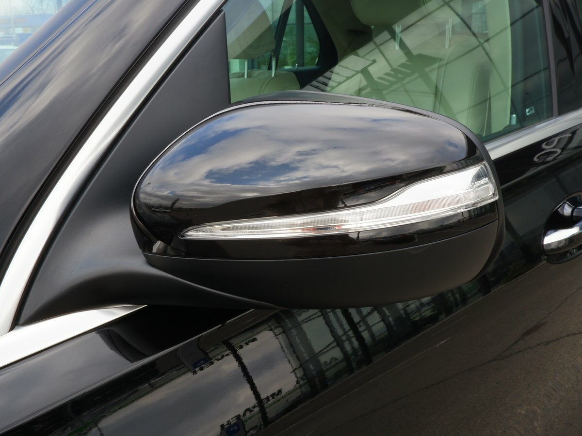 Check price and buy New Mercedes-Benz GLE 300 d (V167) For Sale