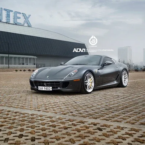 ADV.1 ADV005 M.V2 SL Series Forged Wheels on Ferrari 599 — front view