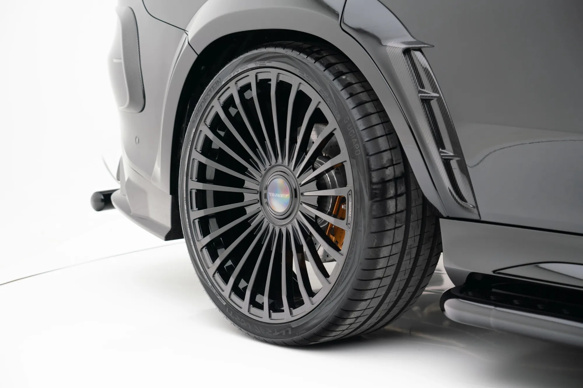 Check our price and buy Mansory Carbon Fiber Body kit set for Mercedes GLS AMG63 X167