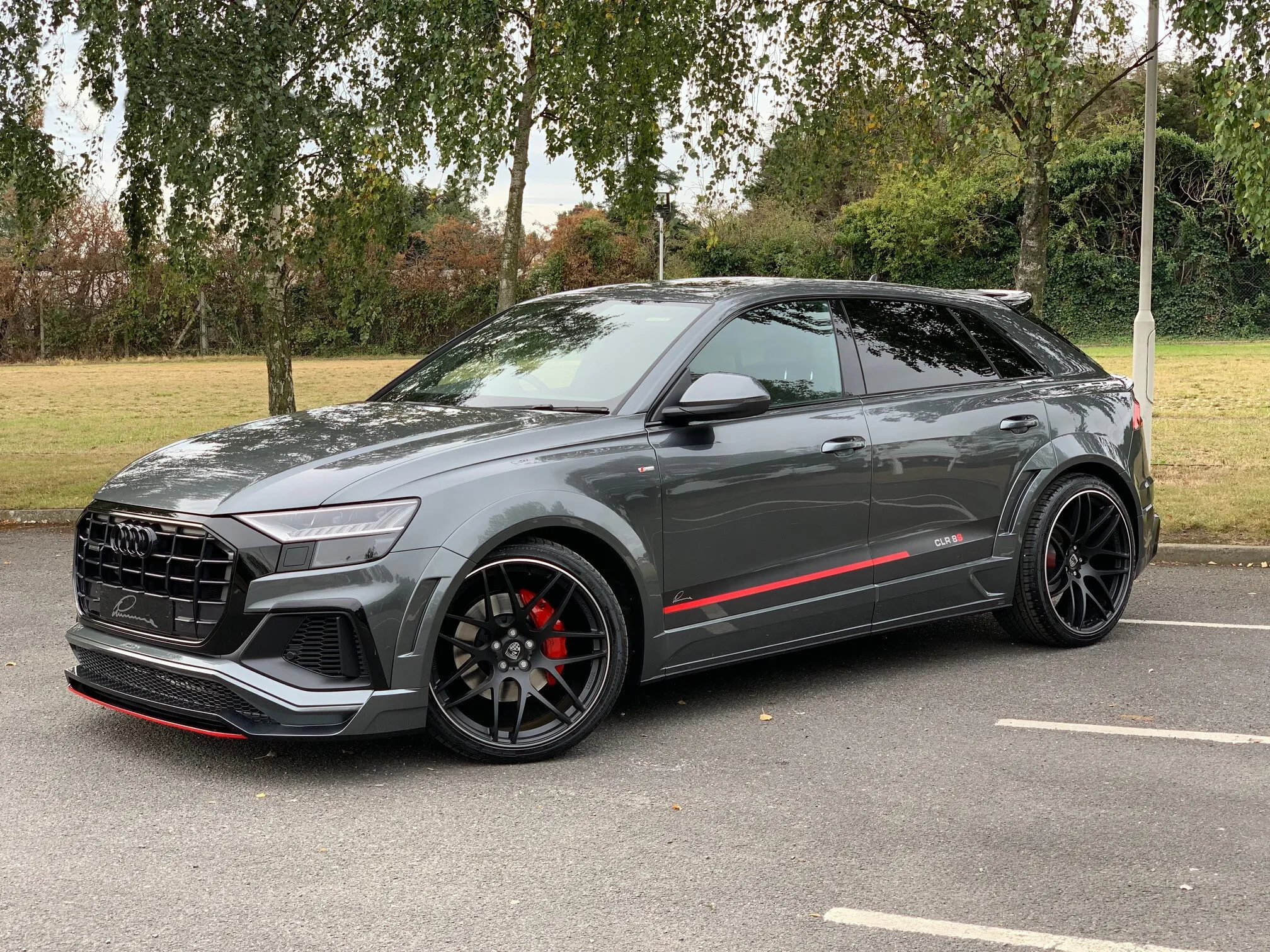 Check our price and buy Lumma CLR 8S body kit for Audi Q8