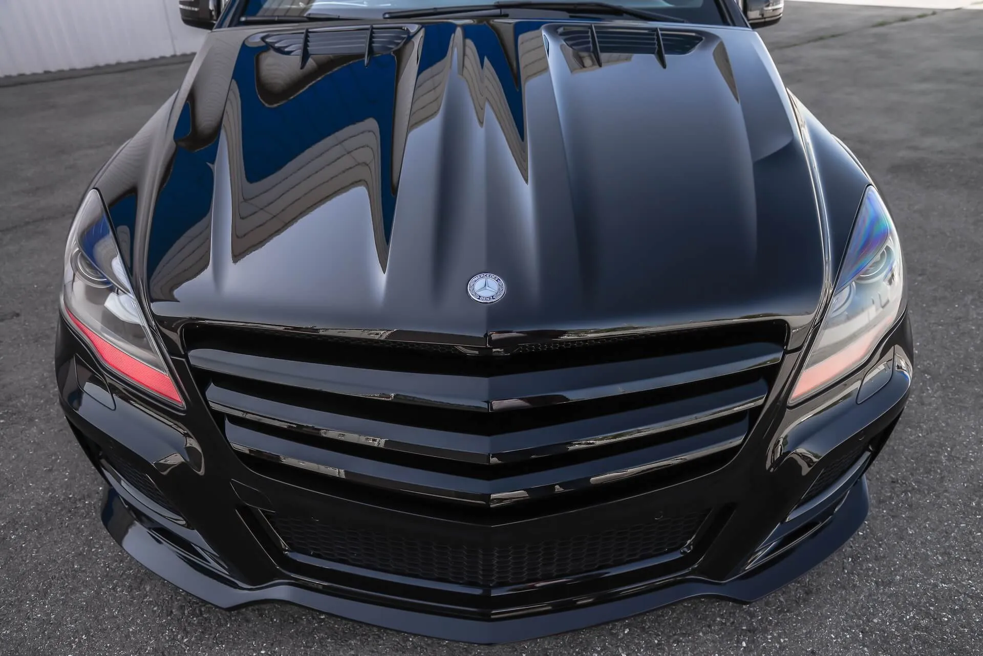 Check our price and buy SCL Performance body kit for Mercedes-Benz R-class W251 Wolf