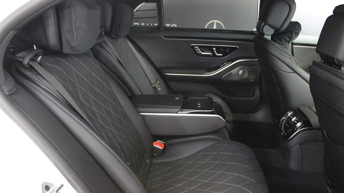 Check price and buy New Mercedes-Benz S-Class 350 d Long 4MATIC (W223) For Sale