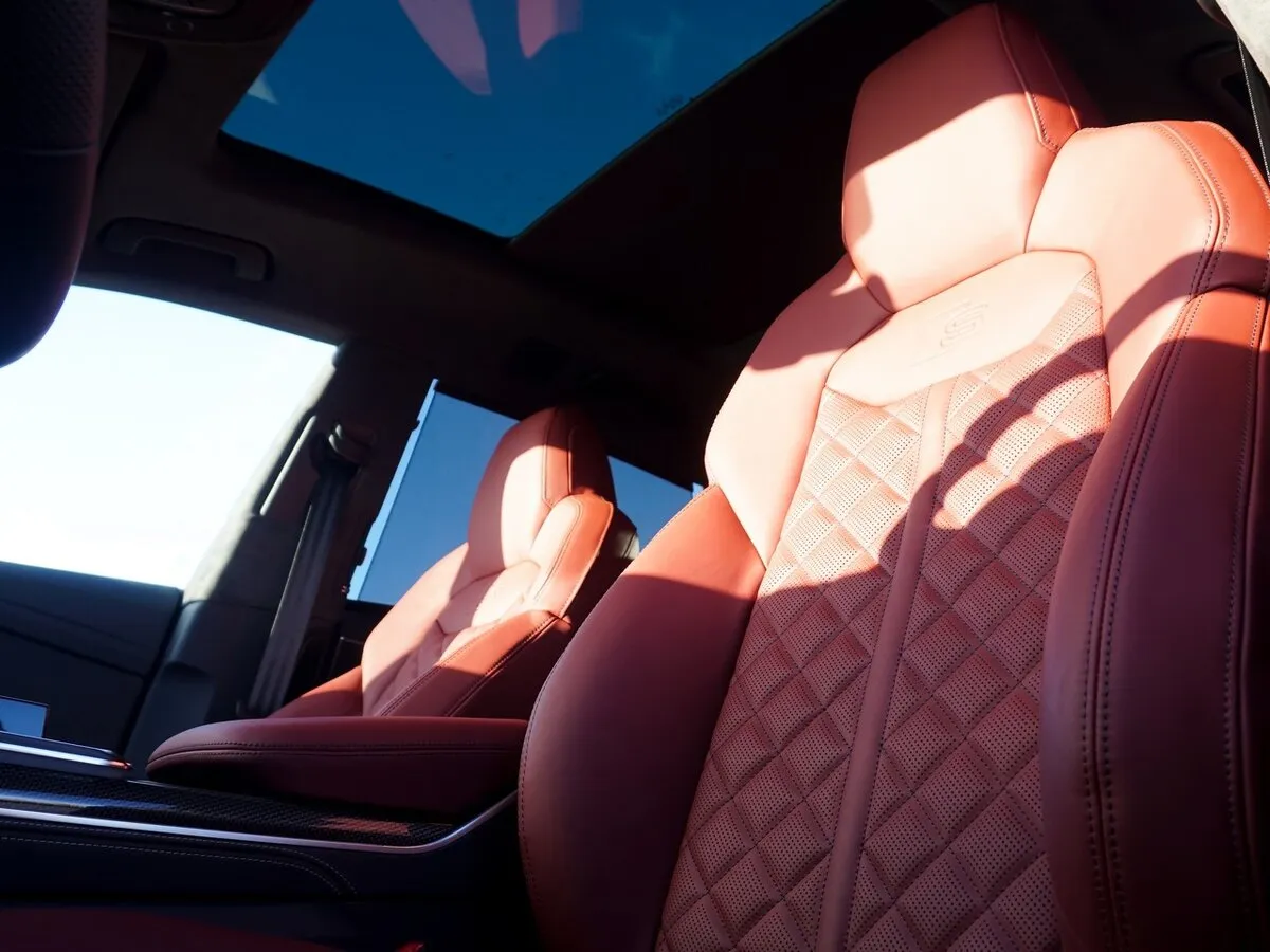 Buy New Audi SQ8 (4M)