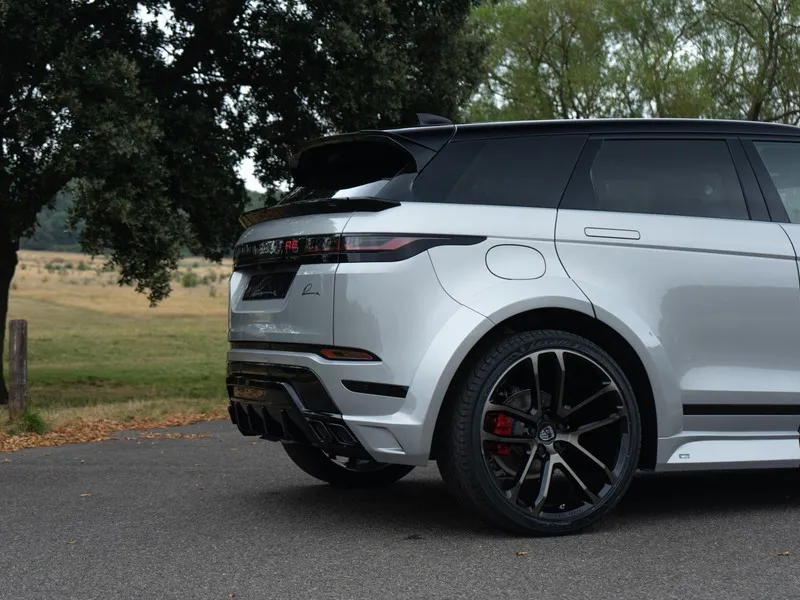 Check our price and buy Lumma CLR RE body kit for Land Rover Range Rover Evoque L551