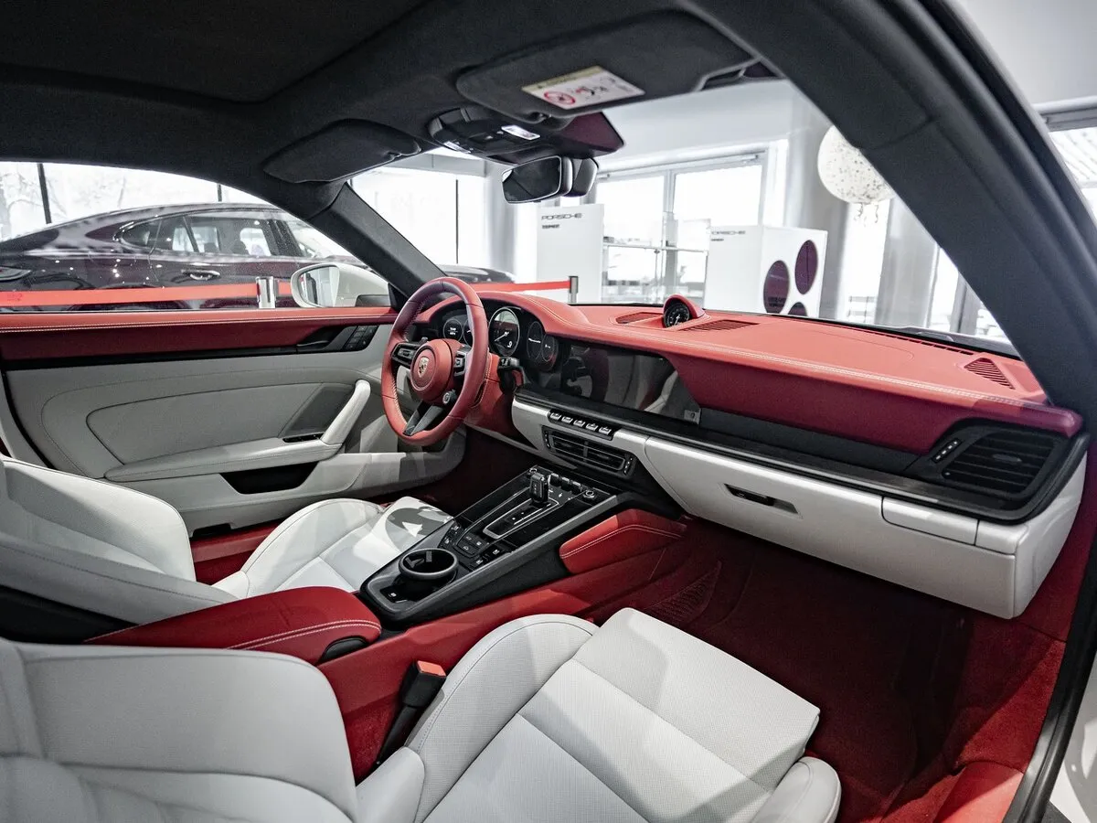 Check price and buy New Porsche 911 Carrera 4 GTS (992) For Sale
