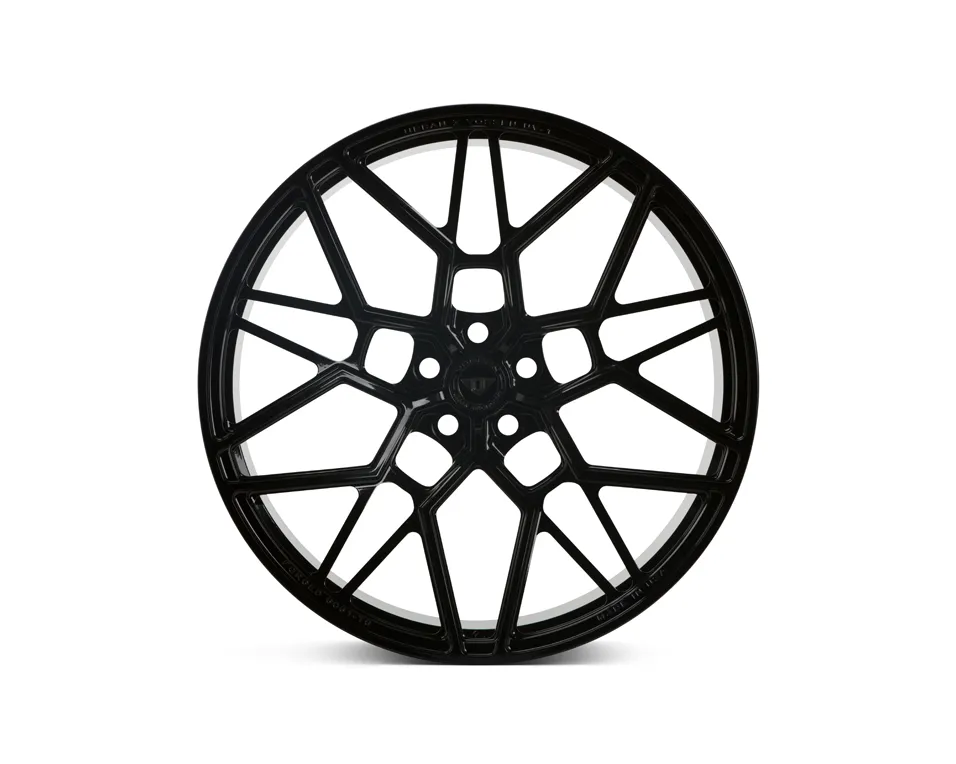 Vossen UV 1 forged wheel — concave face detail
