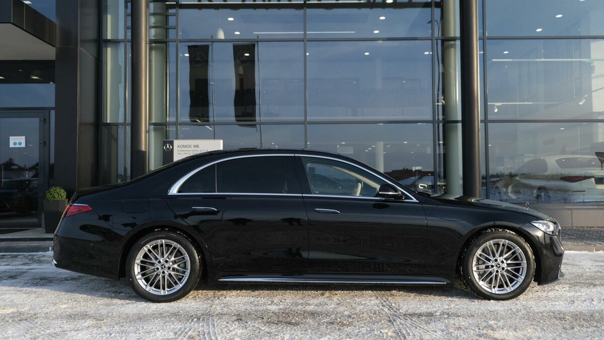 Check price and buy New Mercedes-Benz S-Class 350 d Long 4MATIC (W223) For Sale