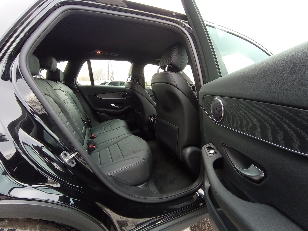 Check price and buy New Mercedes-Benz GLC 200 (X253) Restyling For Sale