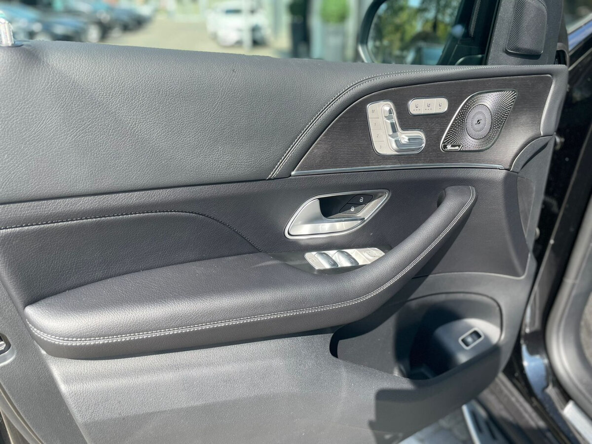 New Mercedes-Benz GLS 450 (X167)