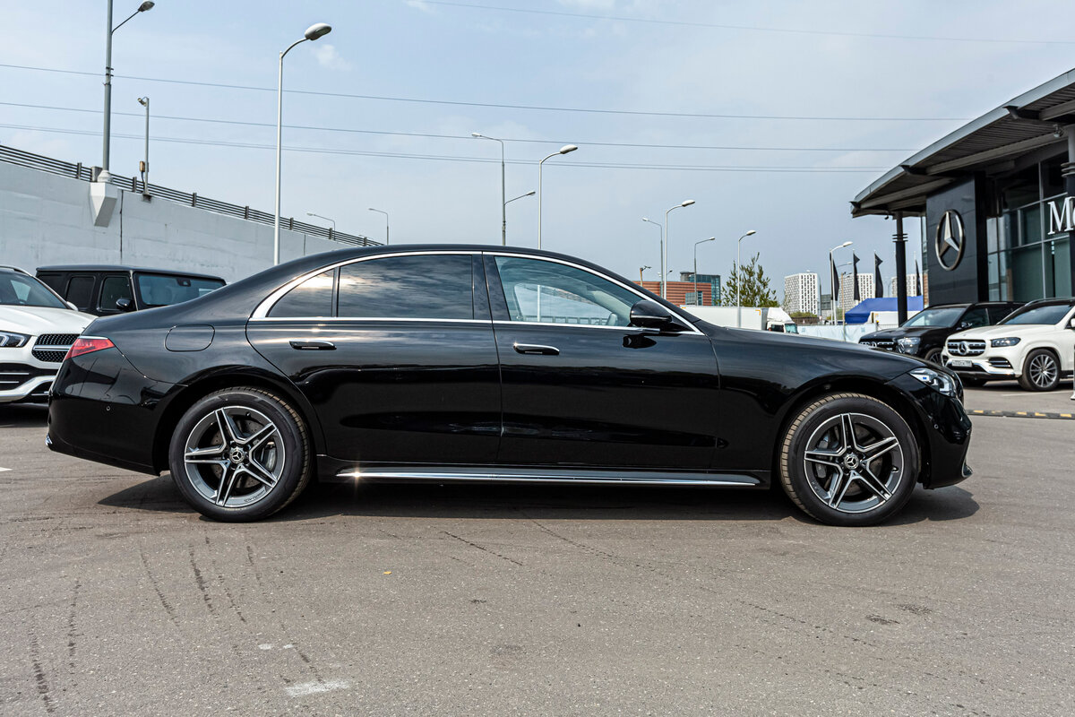 Check price and buy New Mercedes-Benz S-Class 450 Long (W223) For Sale