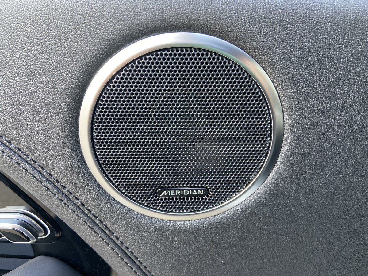 Check price and buy New Land Rover Range Rover Long Restyling For Sale