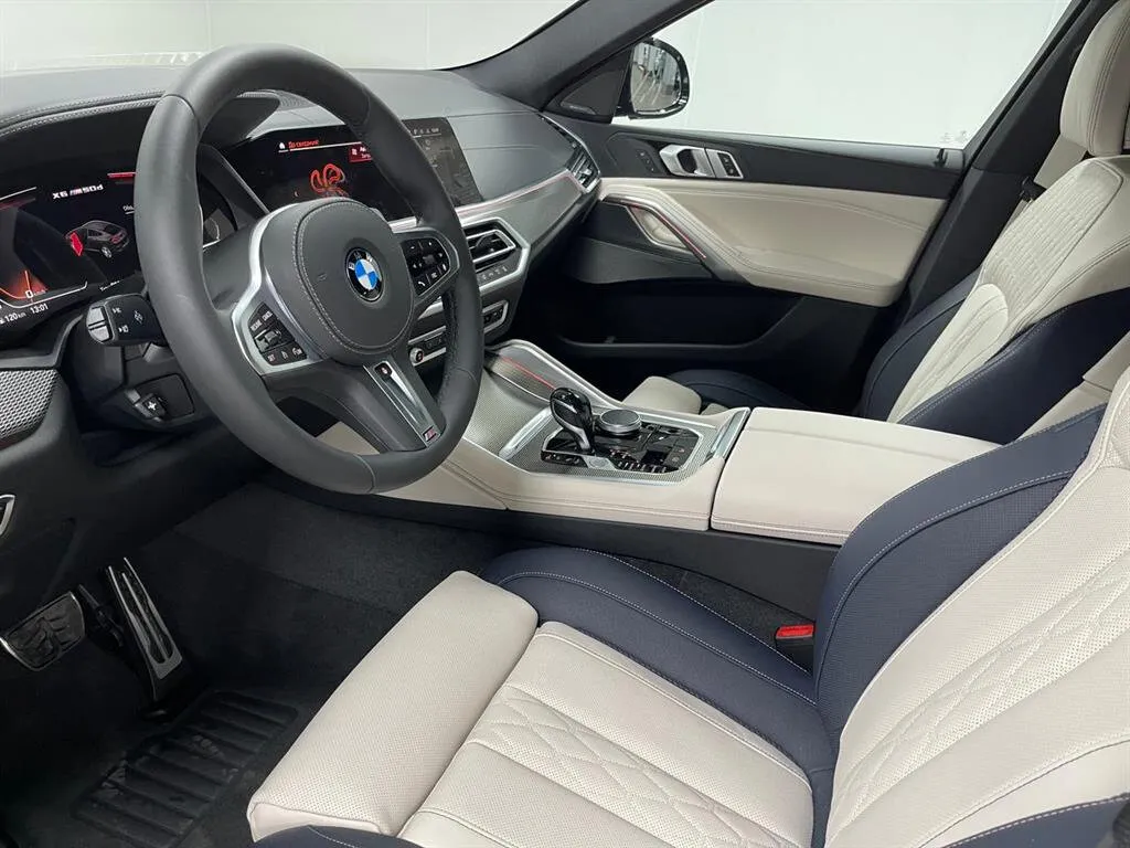 Buy New BMW X6 M50d (G06)