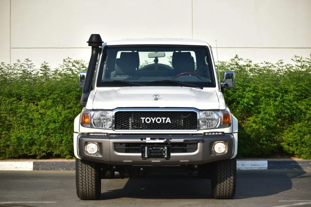 Check price and buy New Toyota Land Cruiser 79 For Sale