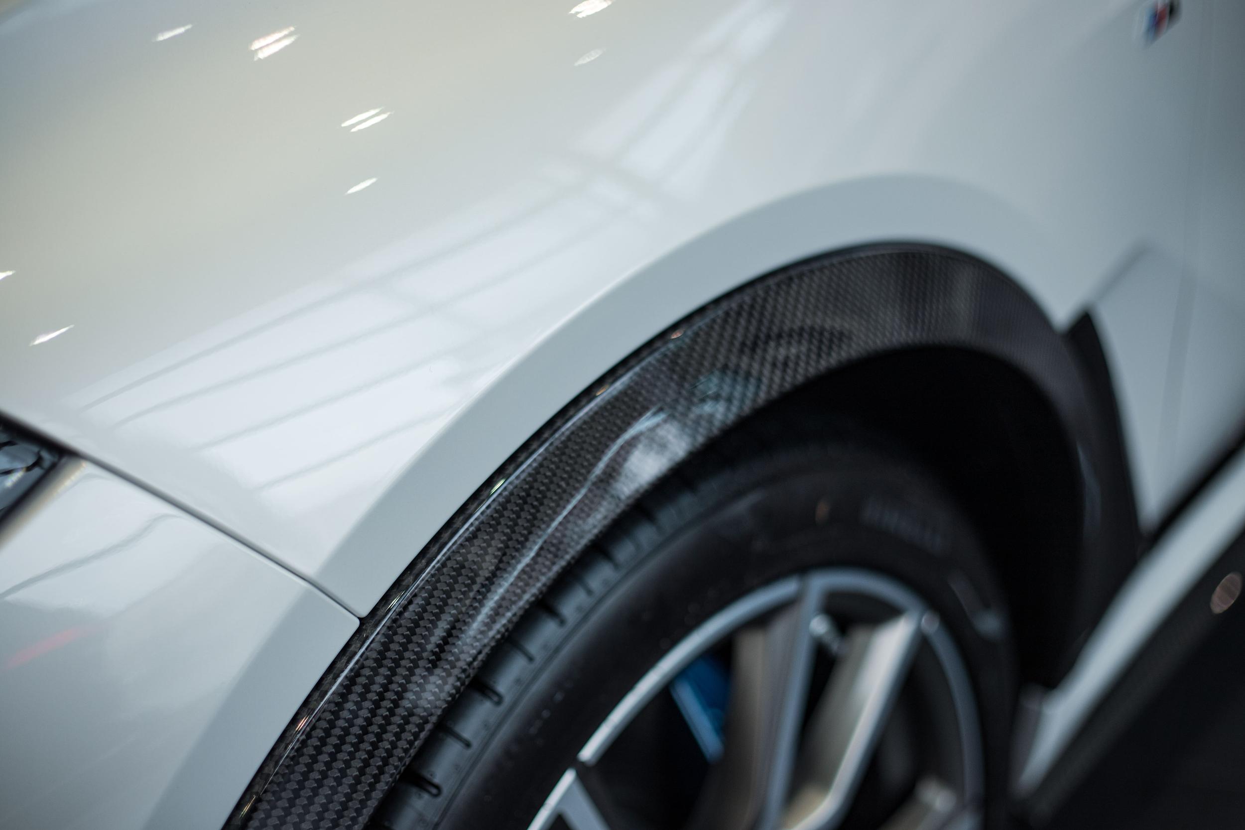 Wide body elements Renegade Design for BMW X7 G07