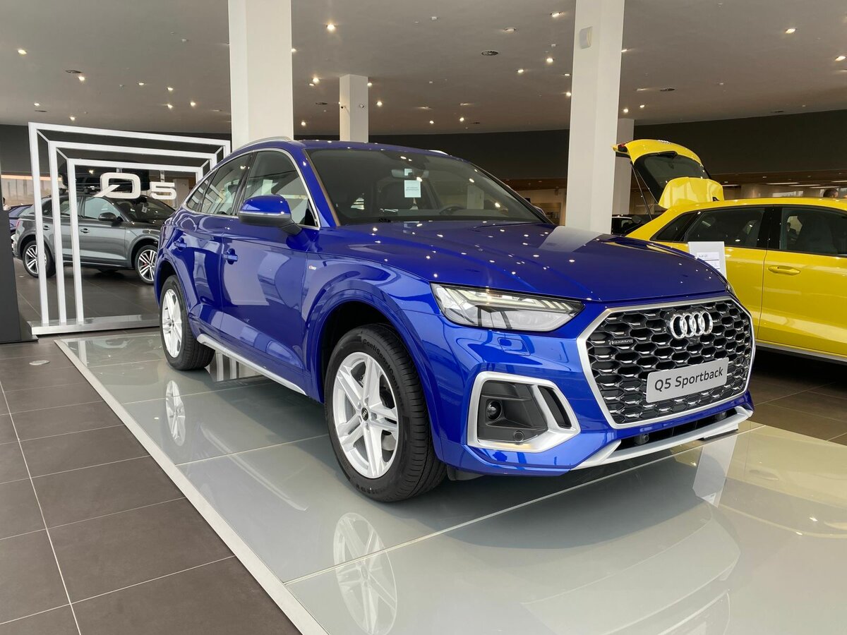 Check price and buy New Audi Q5 Sportback 45 TFSI (FY) For Sale