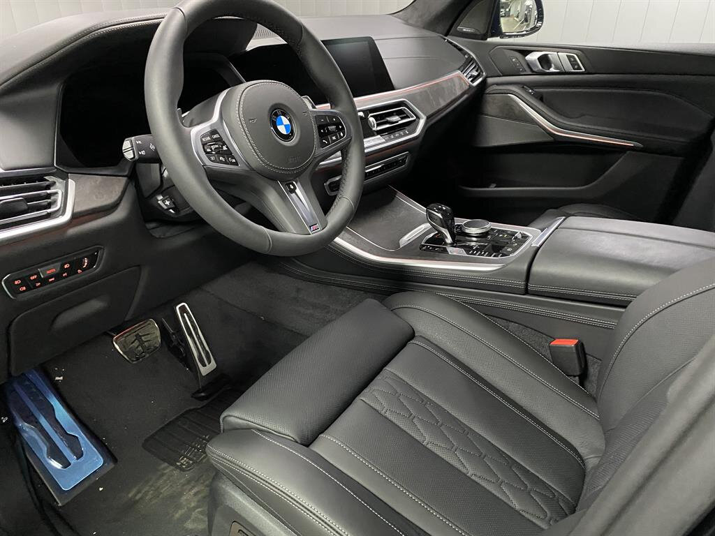 Check price and buy New BMW X5 40d (G05) For Sale