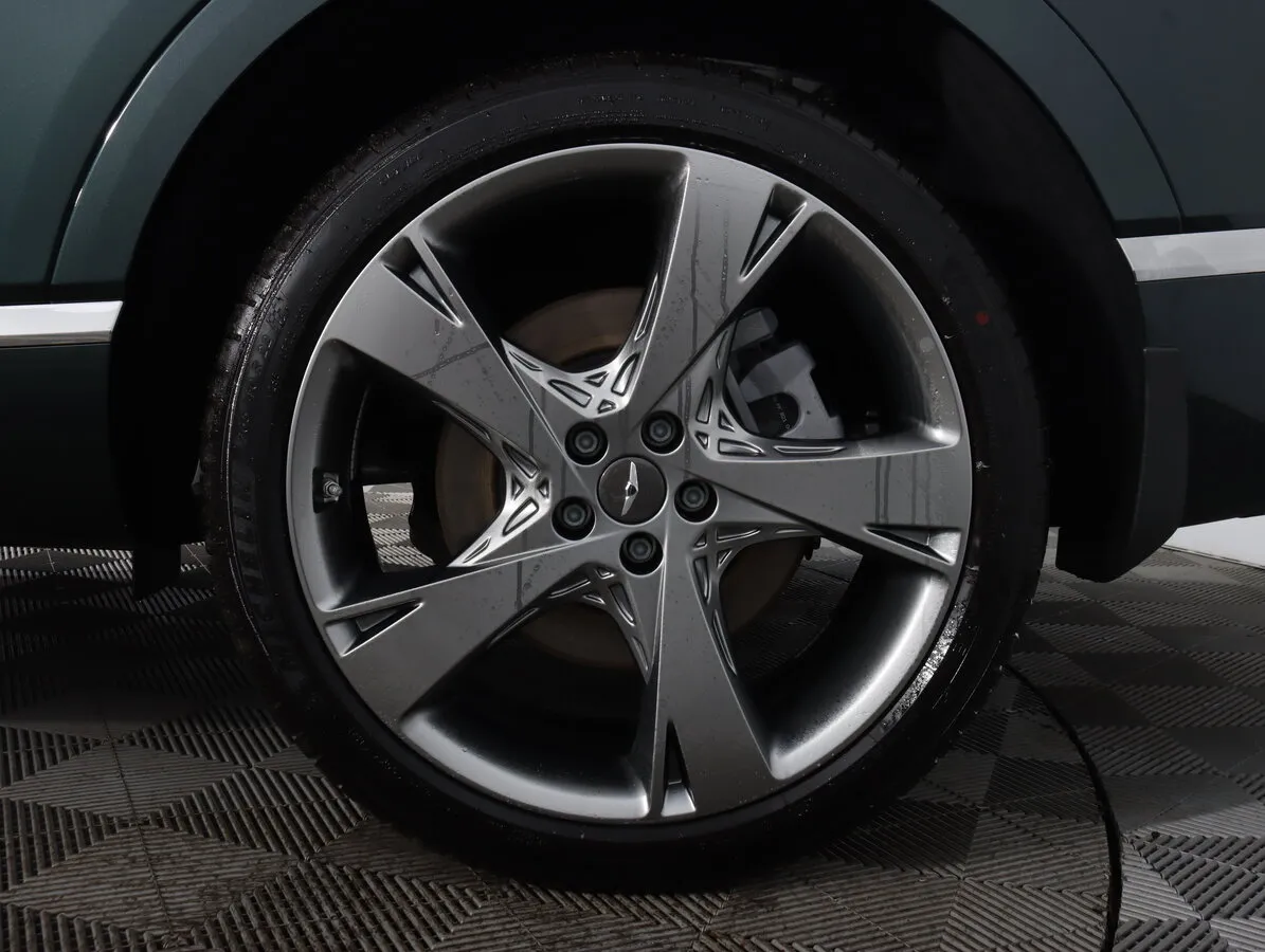 Check price and buy New Genesis GV80 For Sale