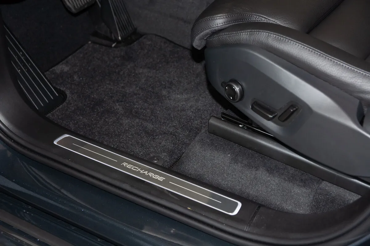 Check price and buy New Volvo XC90 Restyling For Sale