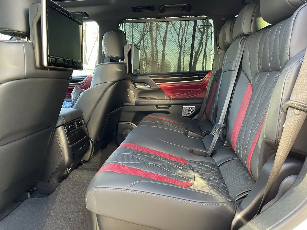 Check price and buy New Lexus LX 570 Restyling 2 For Sale