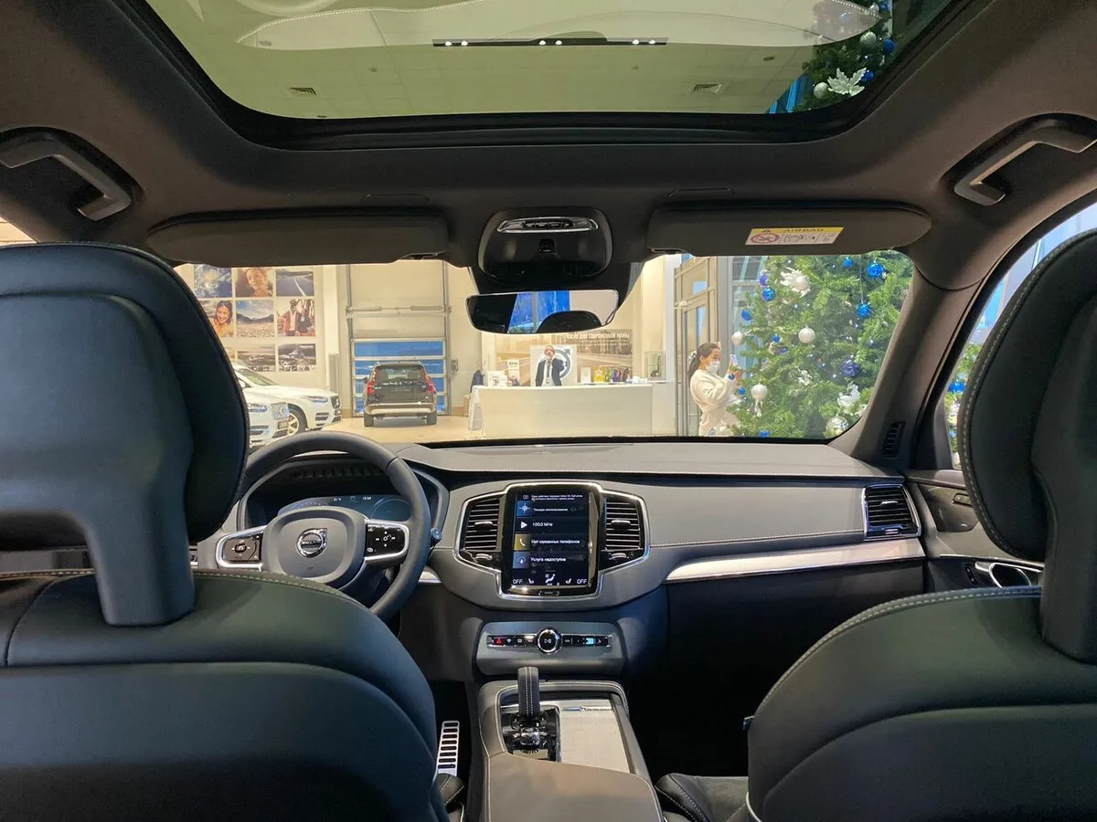Check price and buy New Volvo XC90 Restyling For Sale