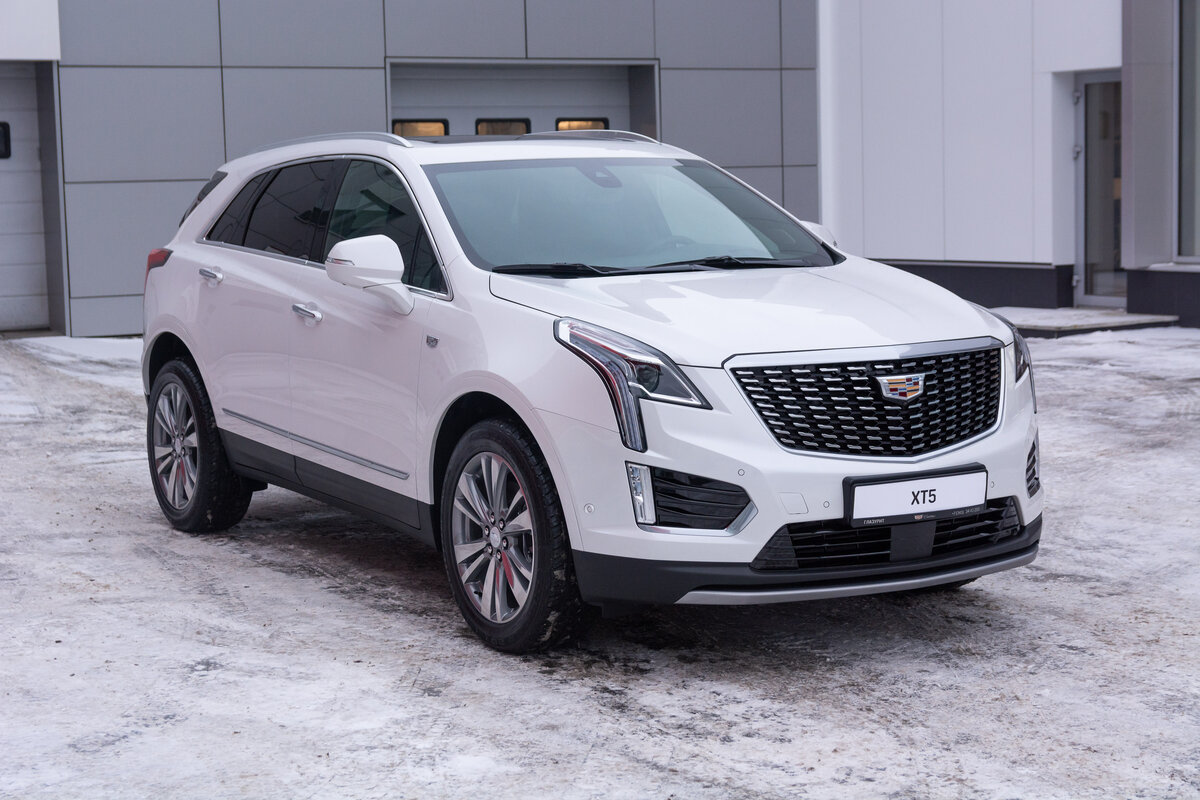 Check price and buy New Cadillac XT5 Restyling For Sale