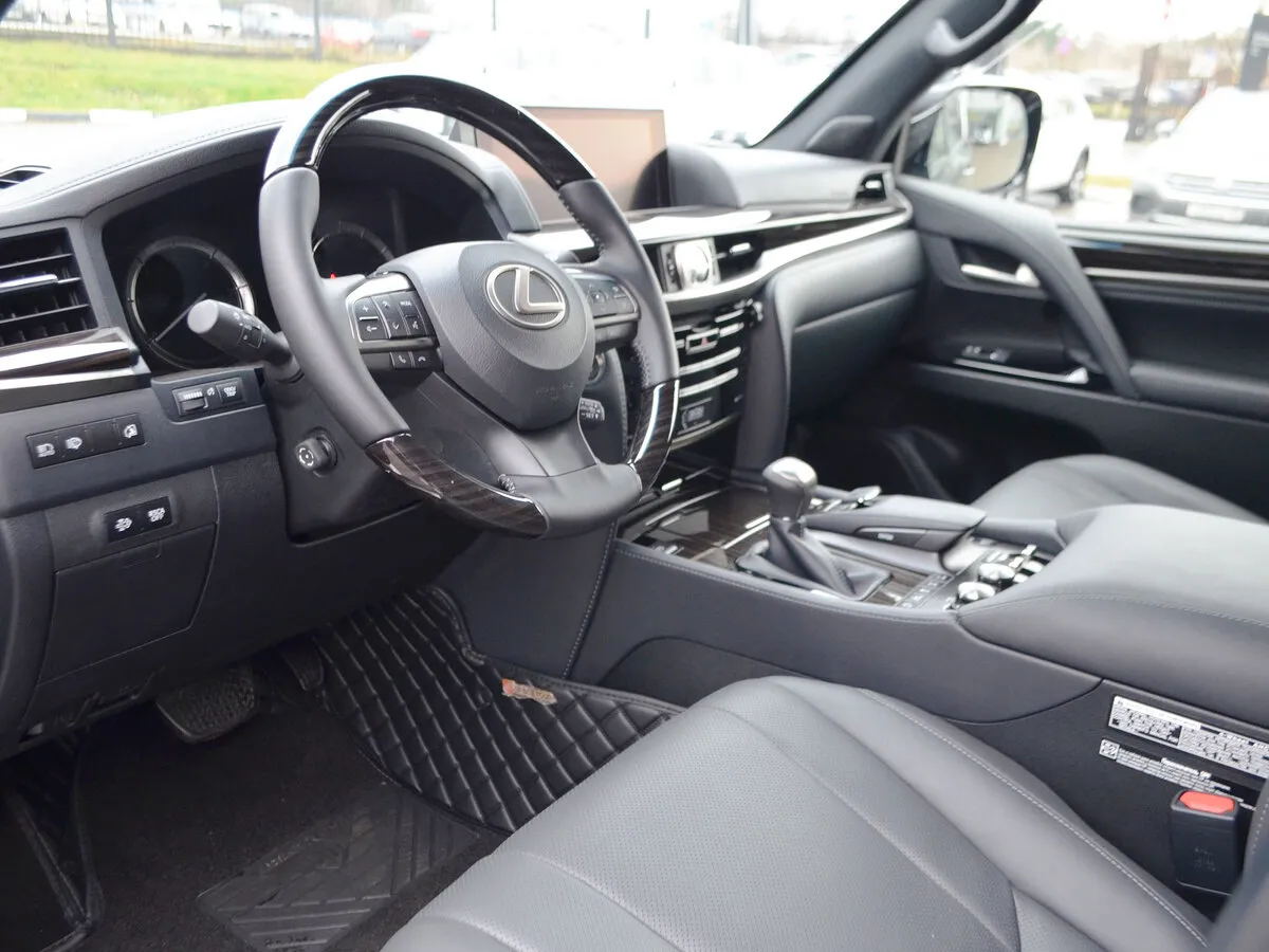 Check price and buy New Lexus LX 450d Restyling 2 For Sale