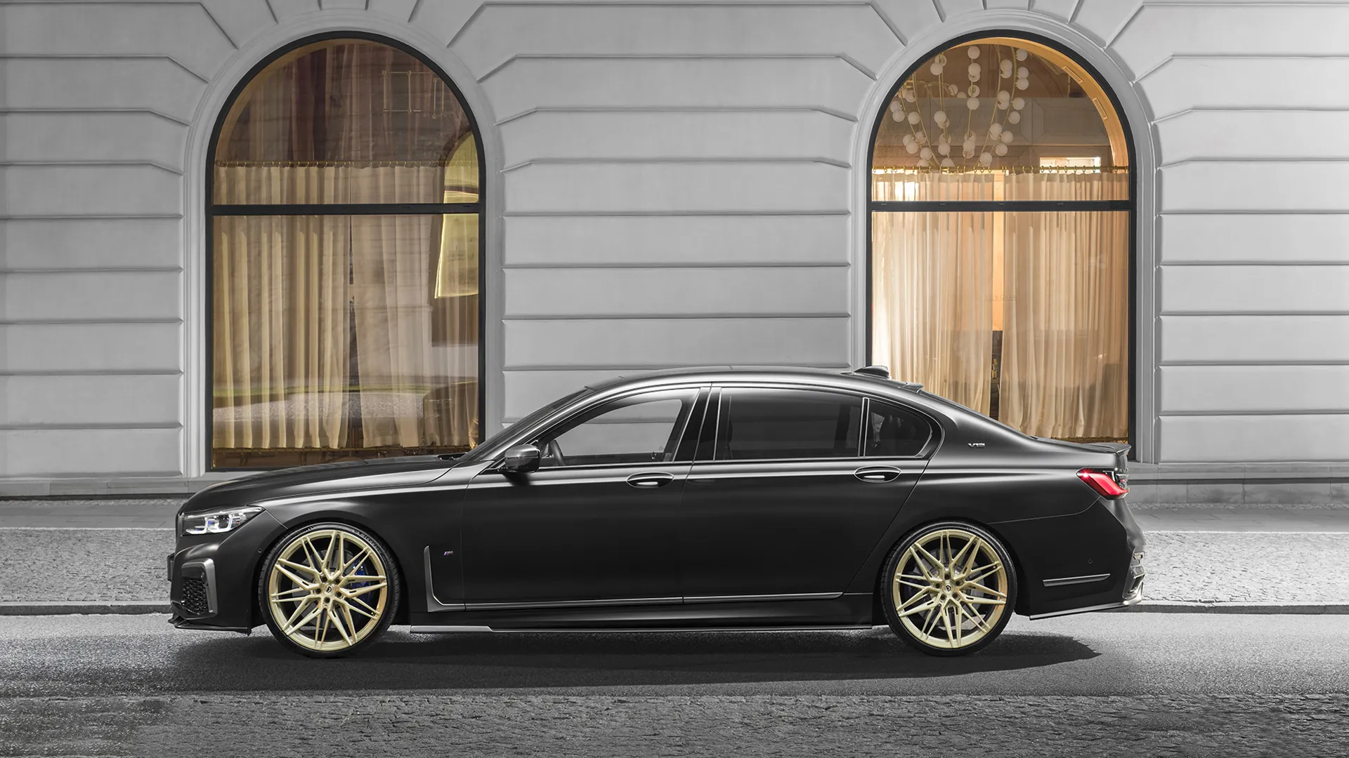 Check price and buy Ronin Design body kit for BMW 7 series G11/G12 Paradigm